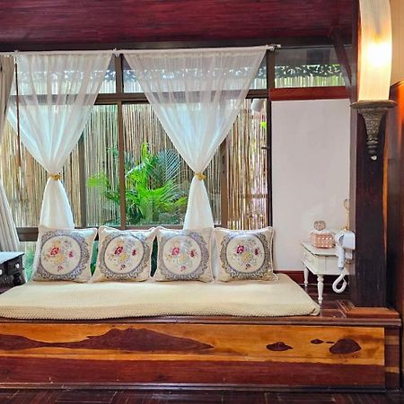 The Antique Riverside Resort Ban Pong  Luaran gambar